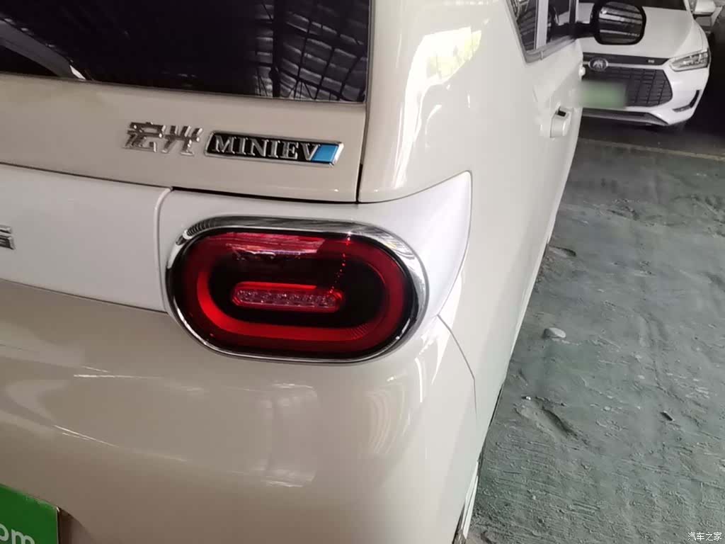 Wuling MINIEV, 2024 8