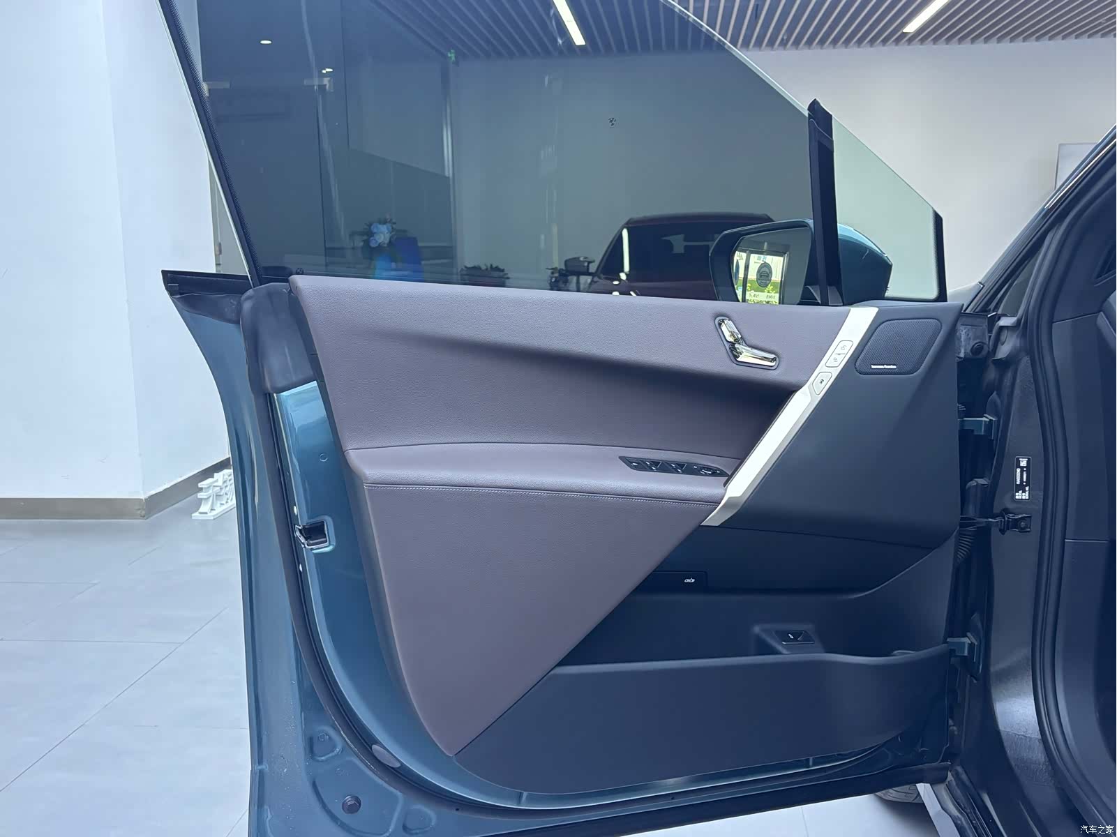 BMW iX, 2023 10