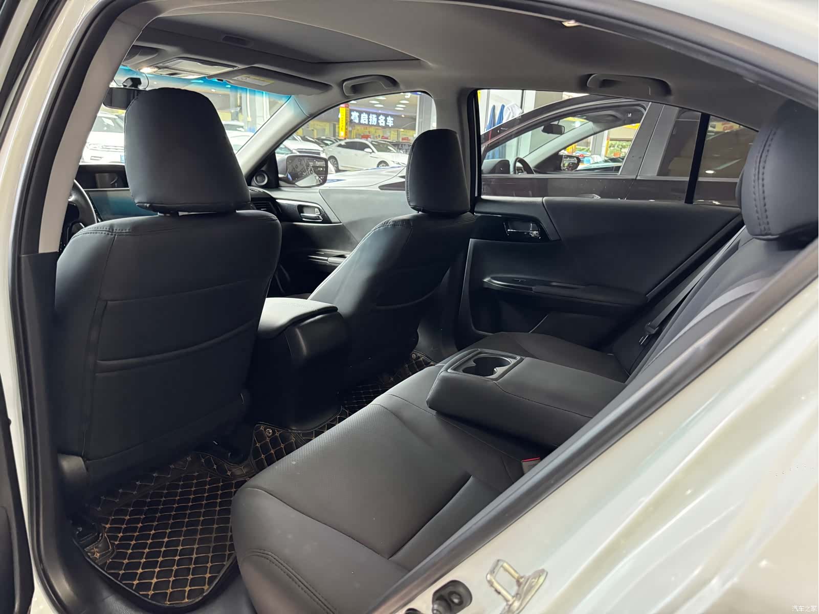 Honda Accord, 2018 14