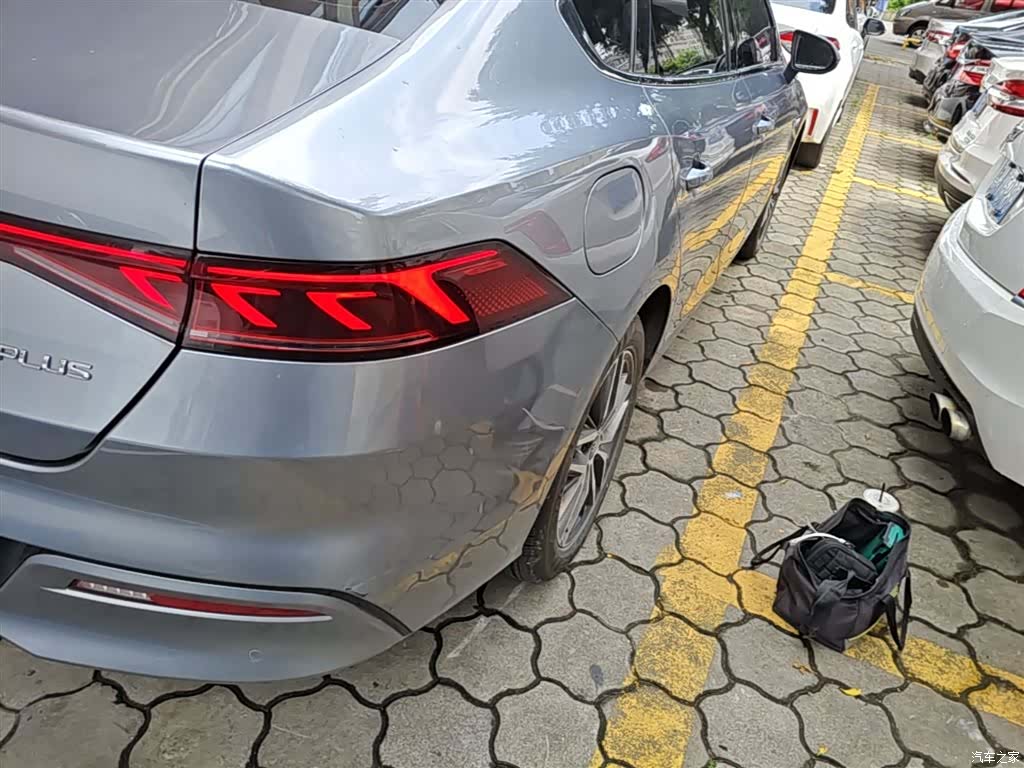 BYD Qin, 2022 8