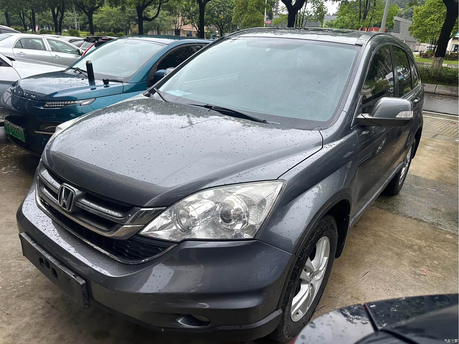 Honda CR-V, 2011 1