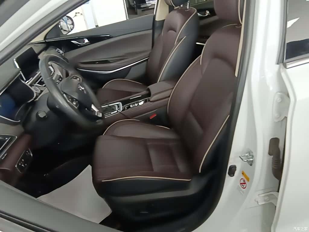 Changan CC, 2018 11