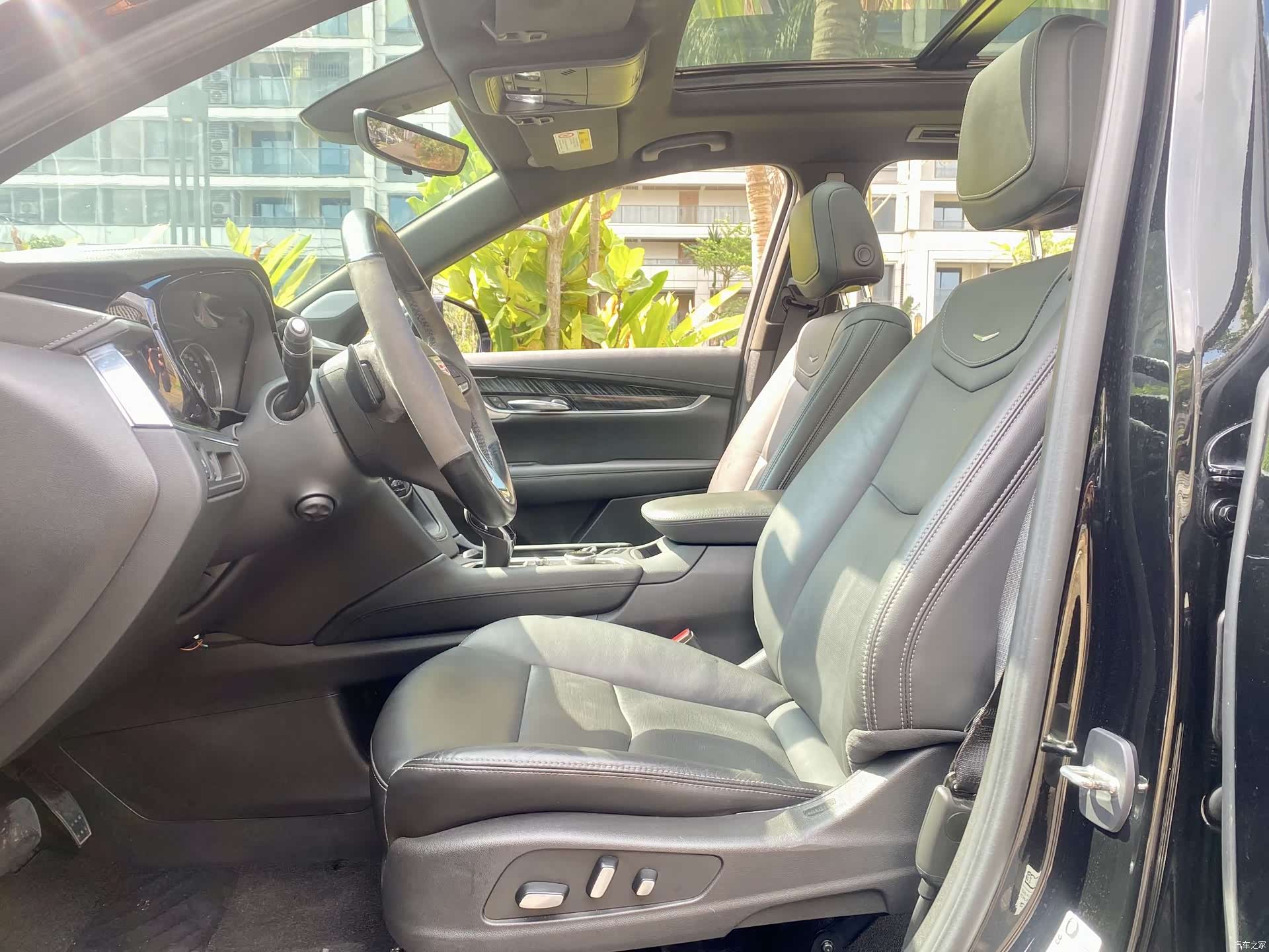 Cadillac XT6, 2023 13