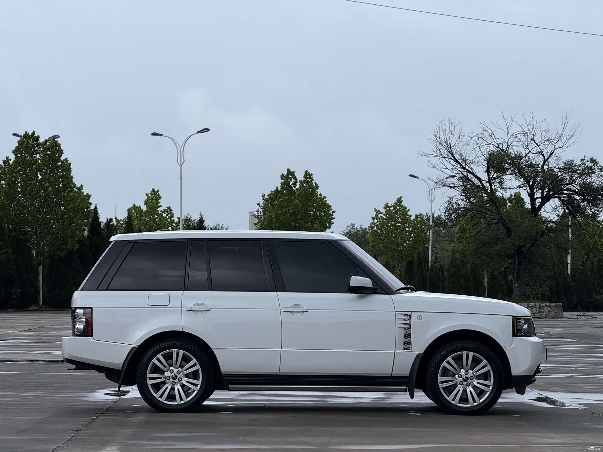Land Rover Range Rover, 2012 8