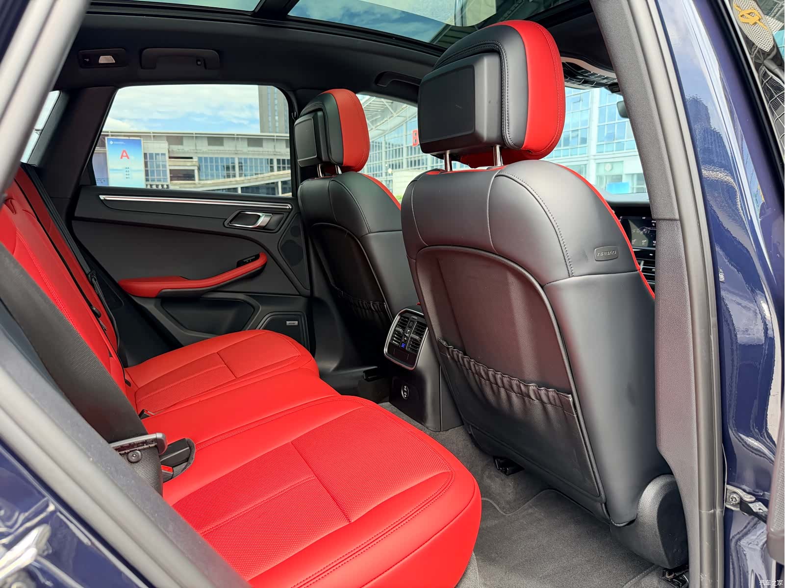 Porsche Macan, 2023 14