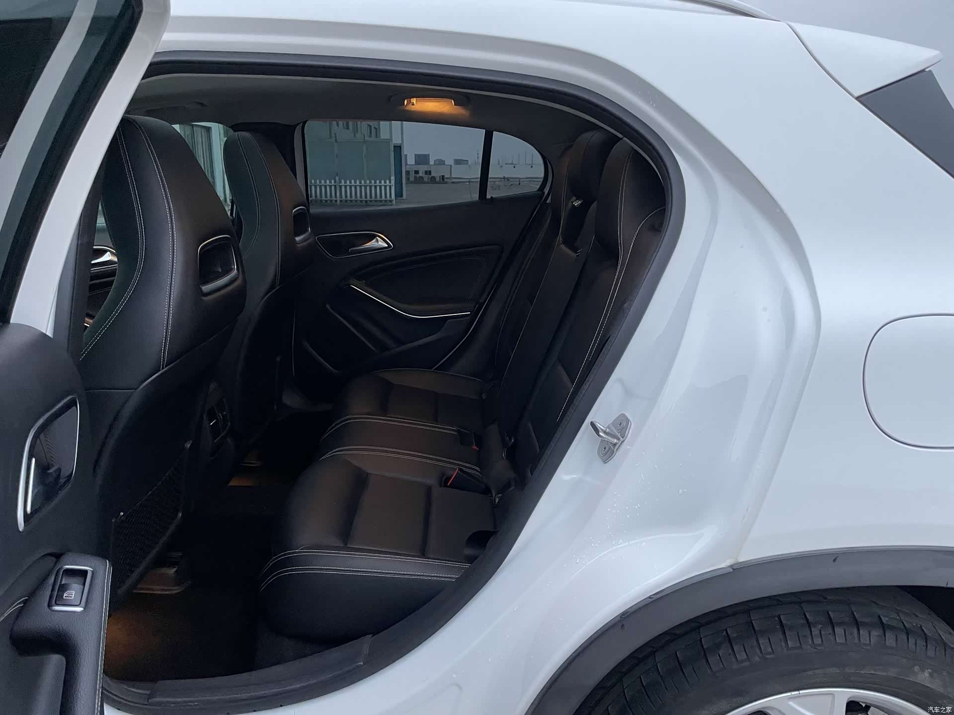 Mercedes-Benz GLA, 2019 9
