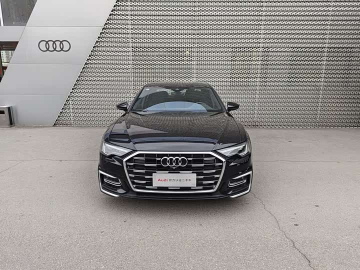 Audi A6L 2024 — фото 1