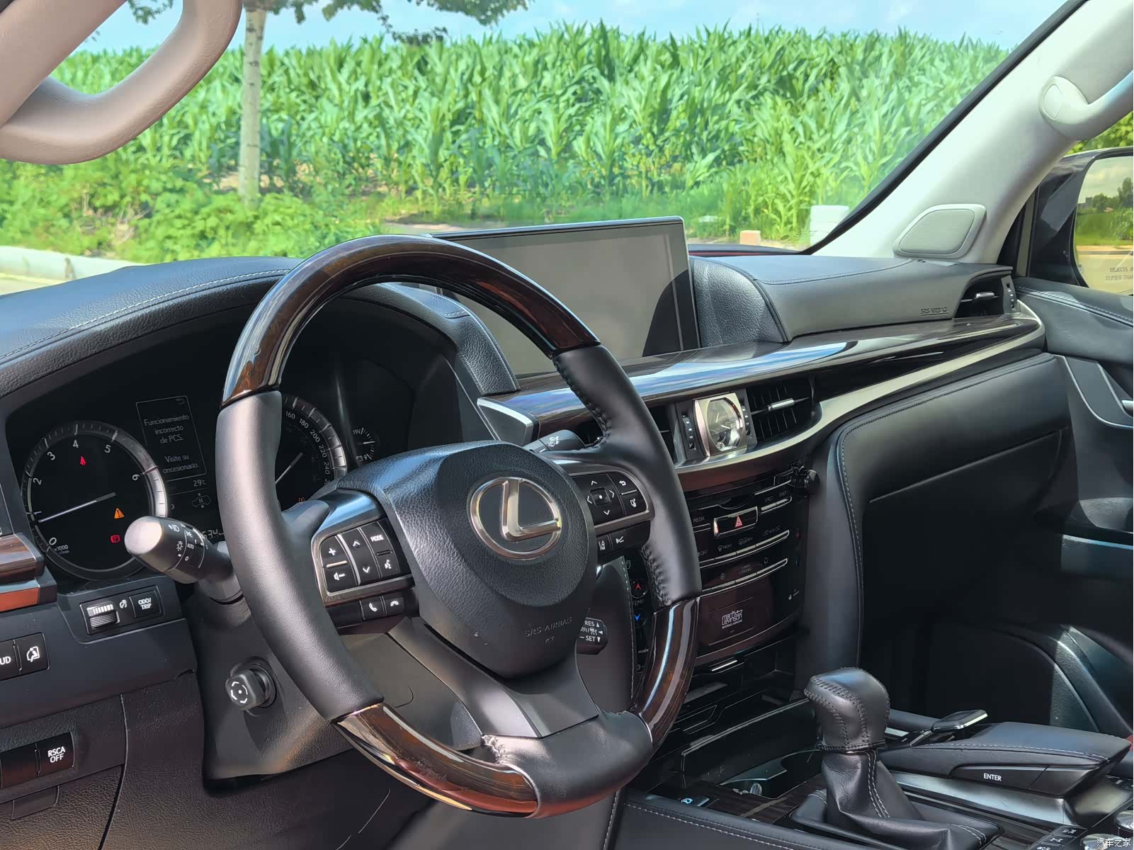Lexus LX, 2016 7