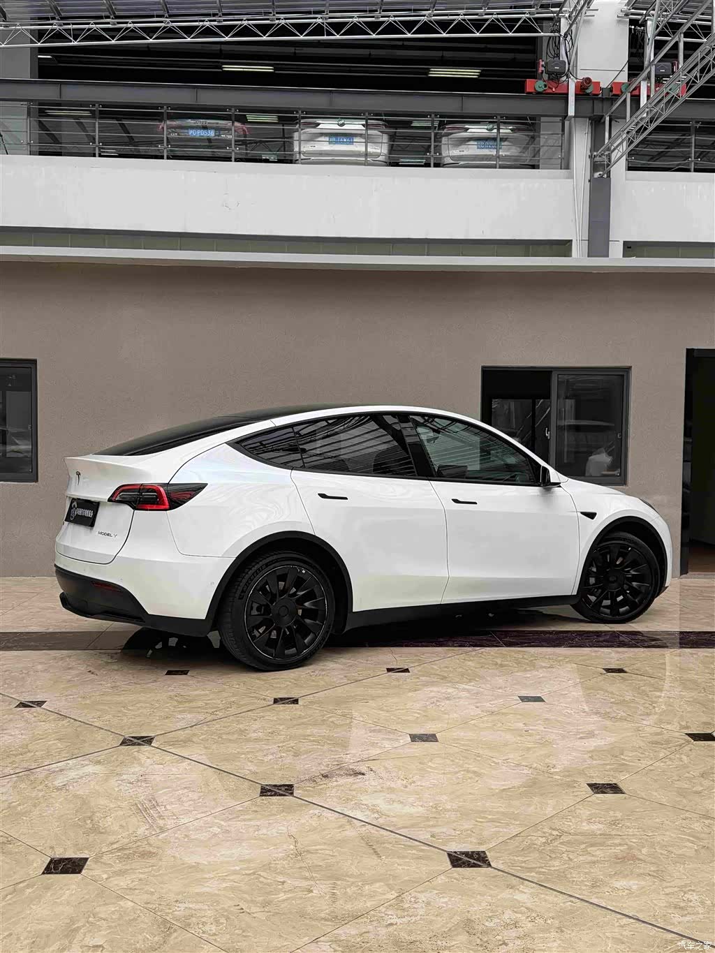 Tesla Model Y, 2021 11