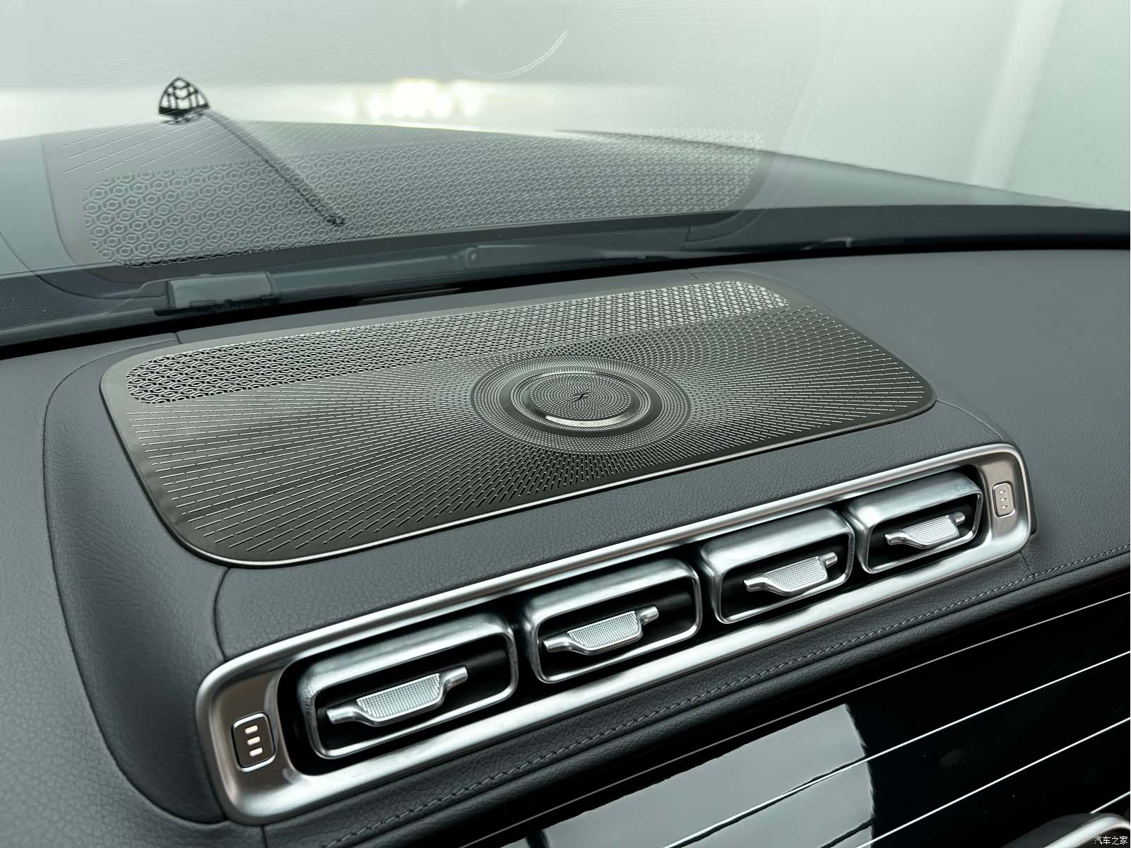 Maybach S-Class, 2024 11