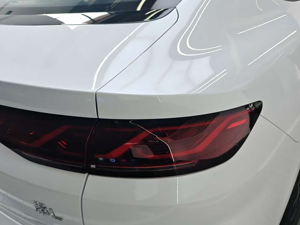 BYD Qin L BYD Qin L