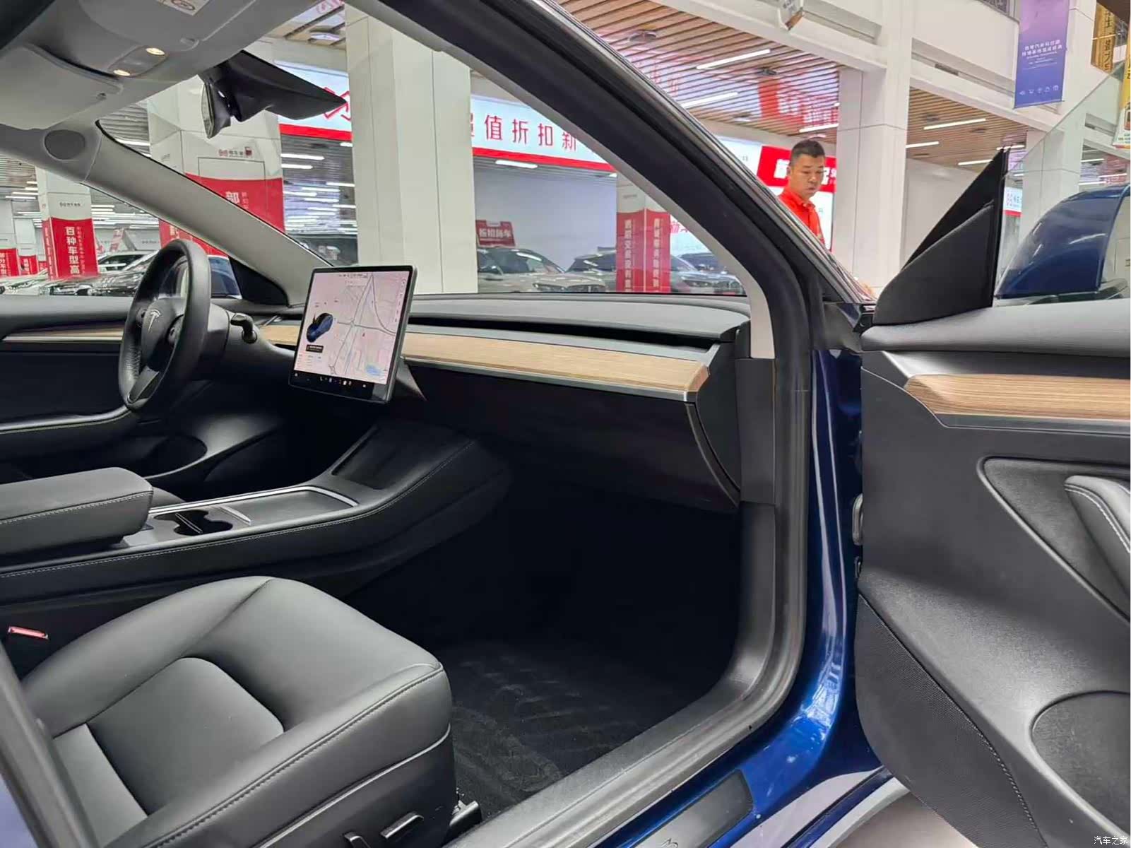 Tesla Model 3, 2021 15