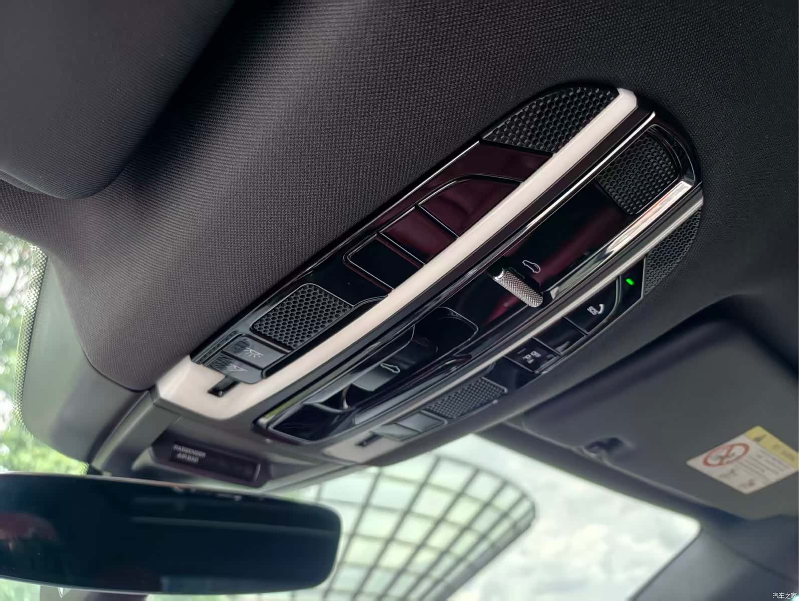 Porsche Cayenne, 2018 11
