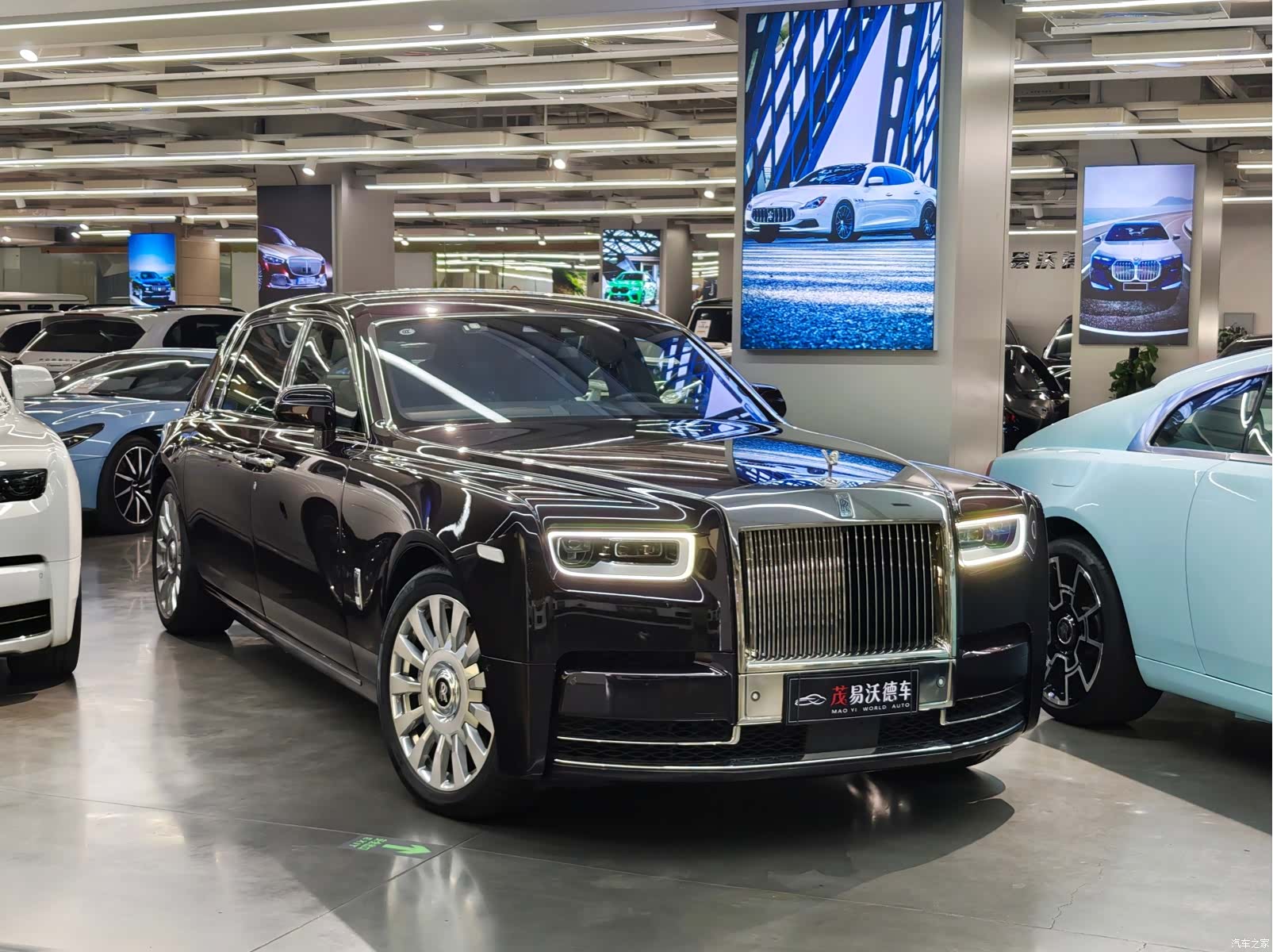 Rolls-Royce Phantom, 2019 3