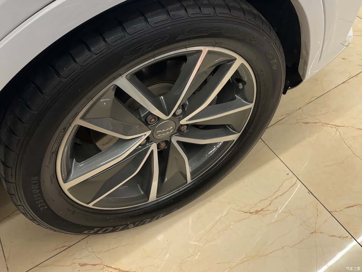Audi Q3, 2019 12