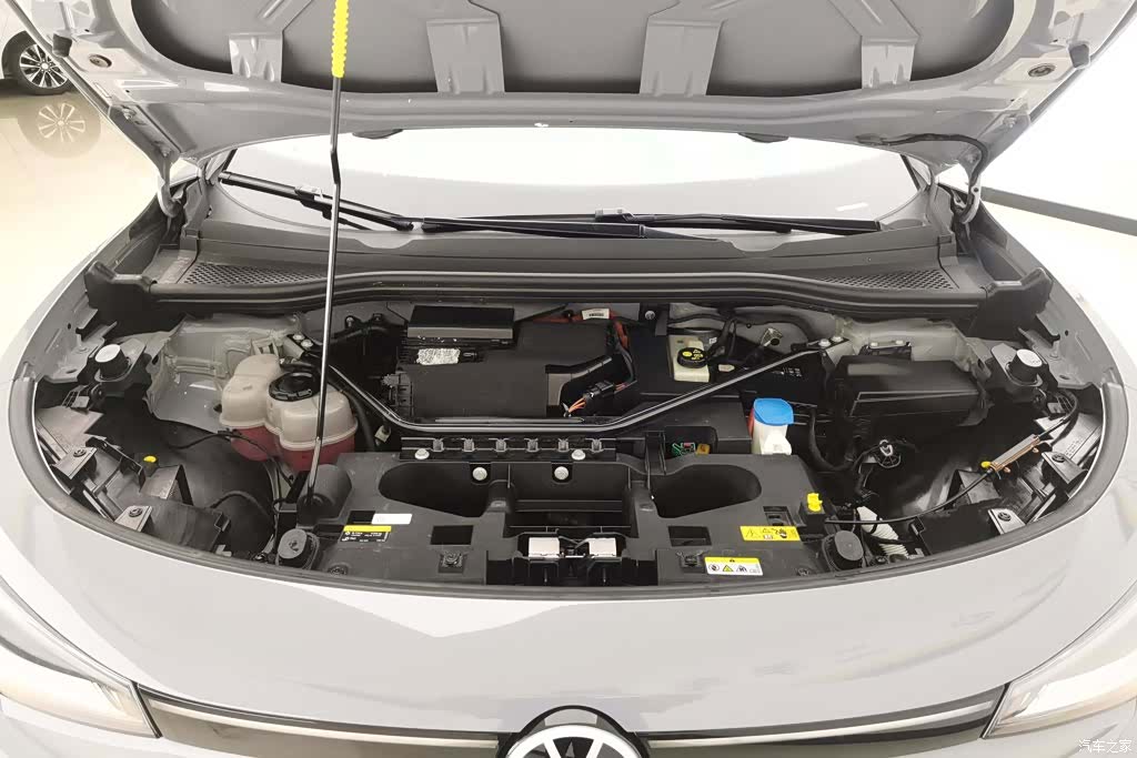 Volkswagen ID.4, 2022 10
