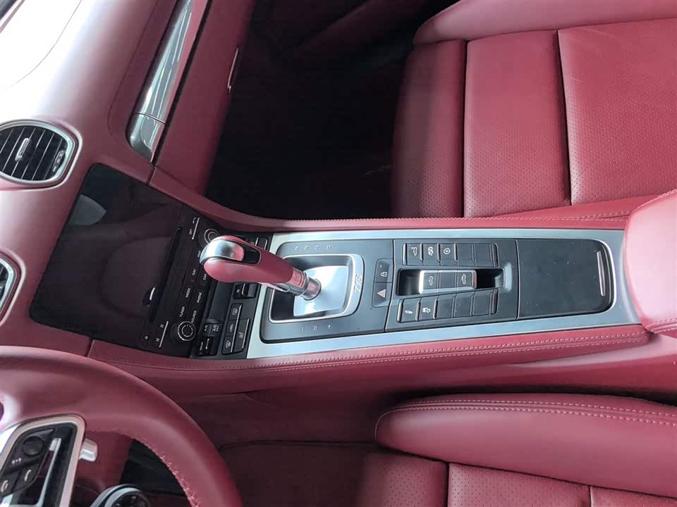 Porsche 718 Porsche 718