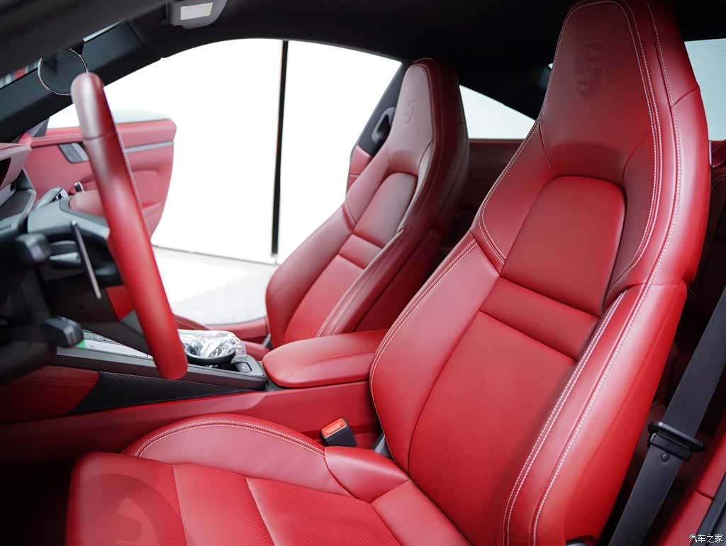 Porsche 911, 2021 25