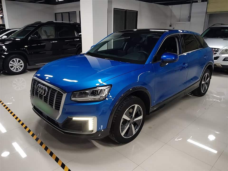 Audi Q2L Audi Q2L