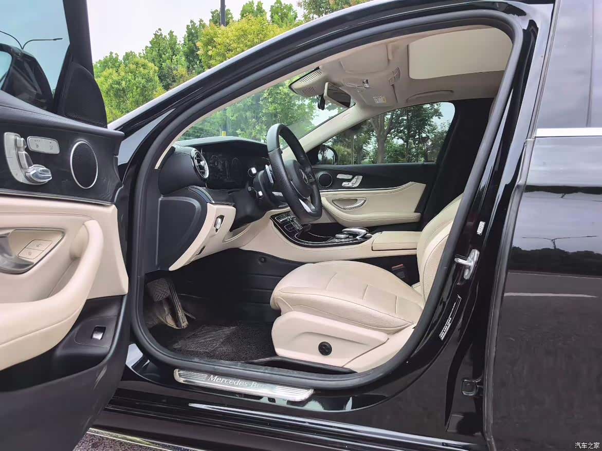 Mercedes-Benz E-Class, 2017 4