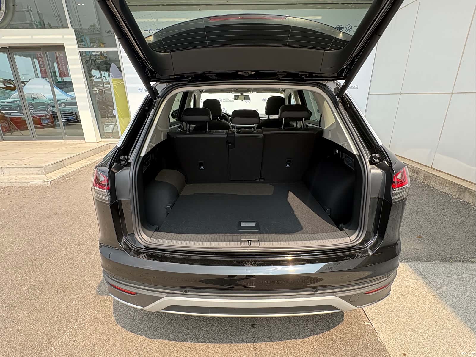 Volkswagen Tayron, 2026 11