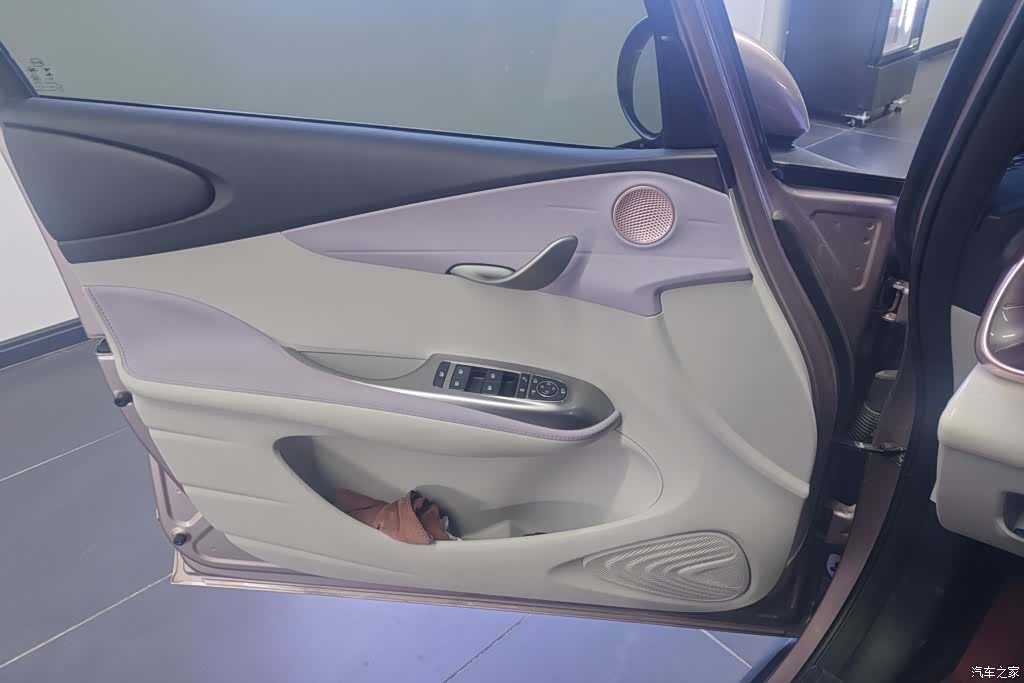 BYD Dolphin, 2025 7