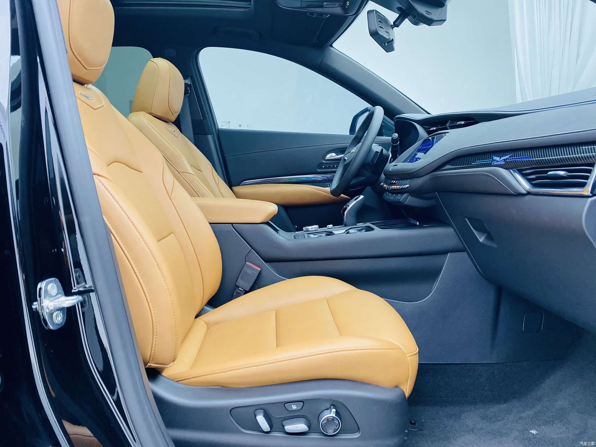 Cadillac XT4, 2023 15