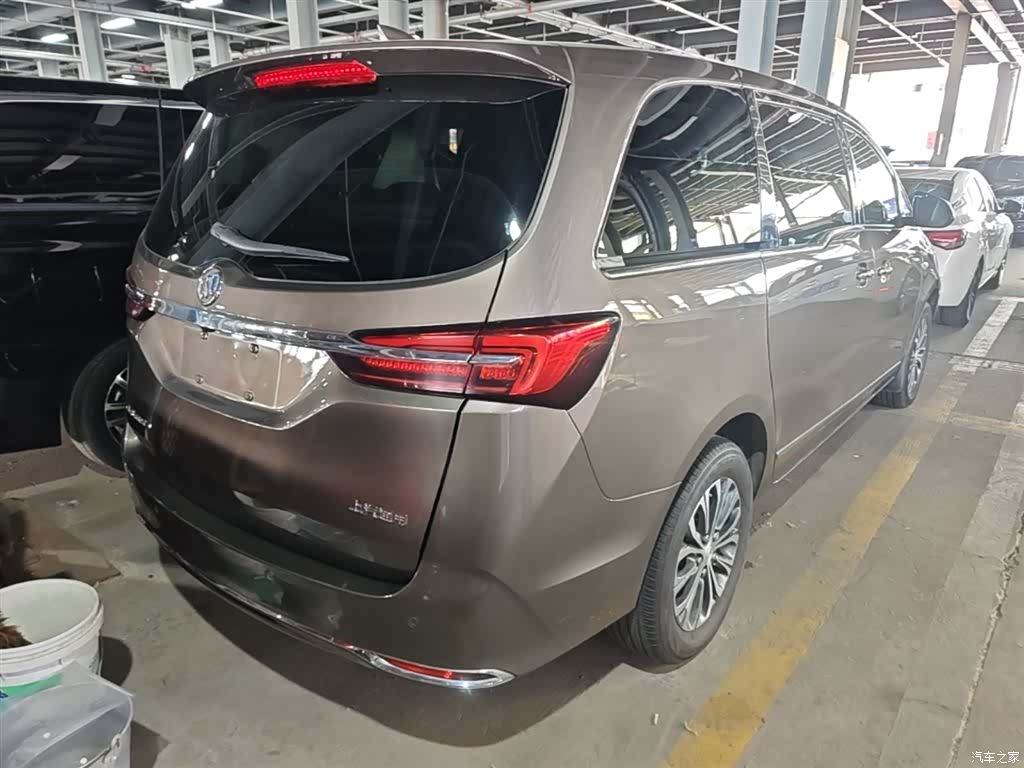 Buick GL8, 2022 7