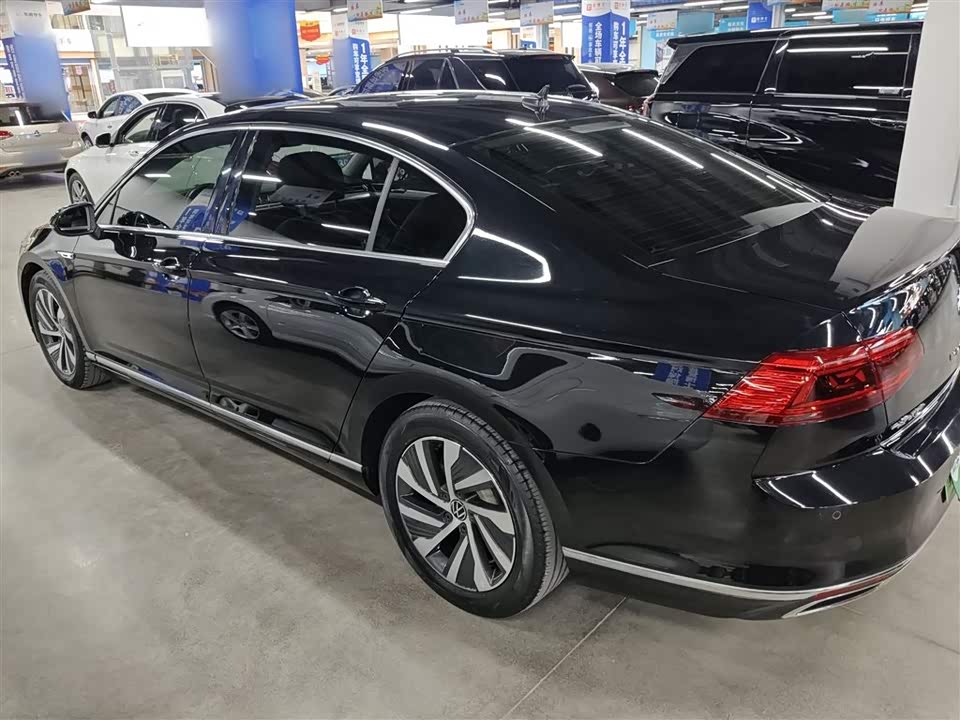 Volkswagen Magotan GTE