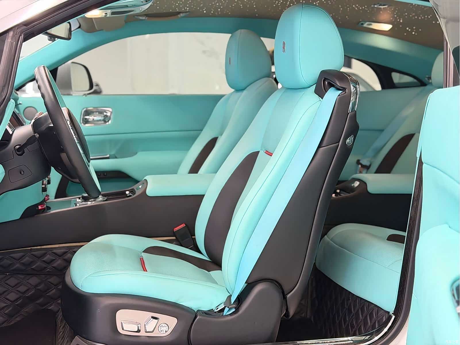 Rolls-Royce Wraith, 2015 6