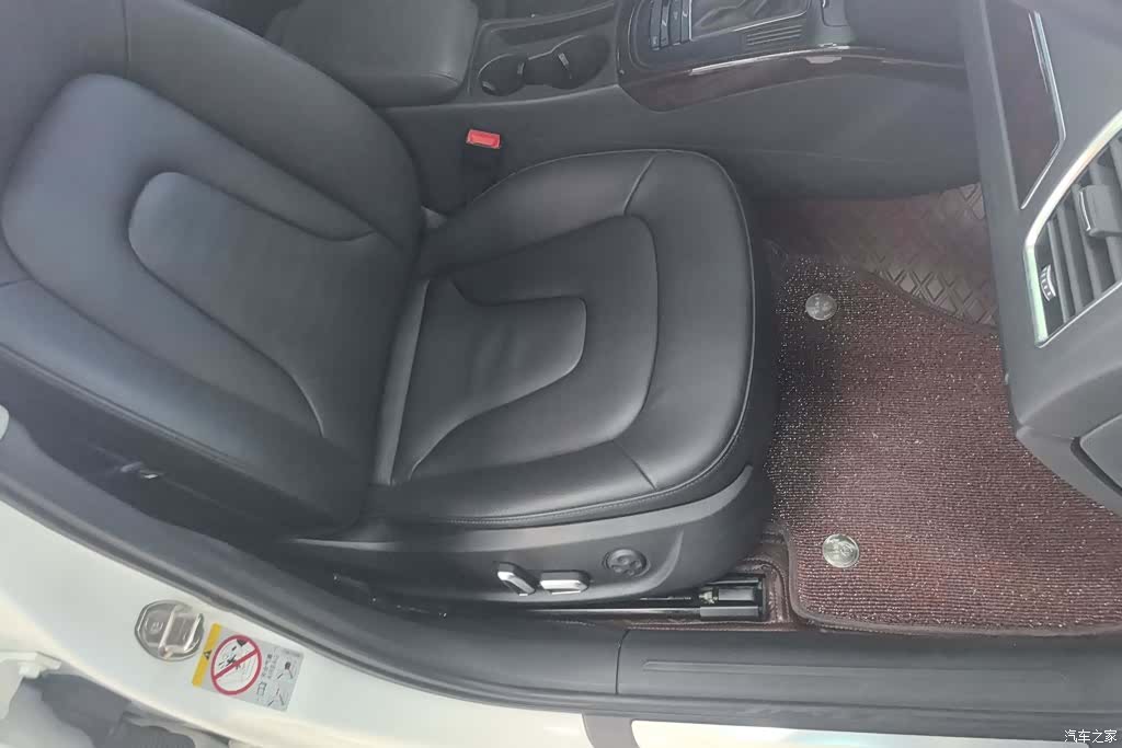 Audi A4L, 2015 8