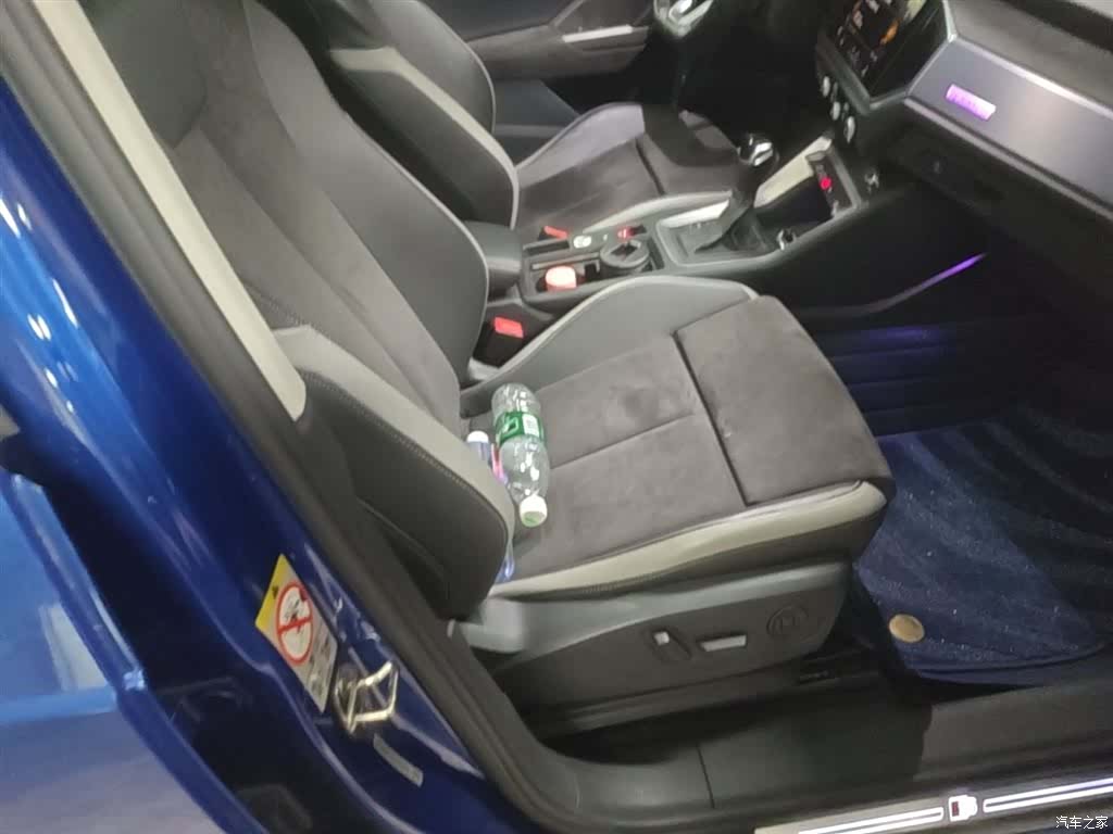 Audi Q3, 2019 25