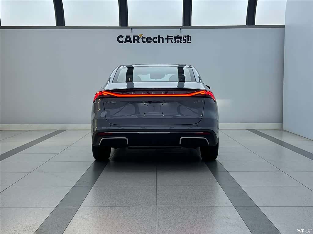 Geely Galaxy L6, 2025 3