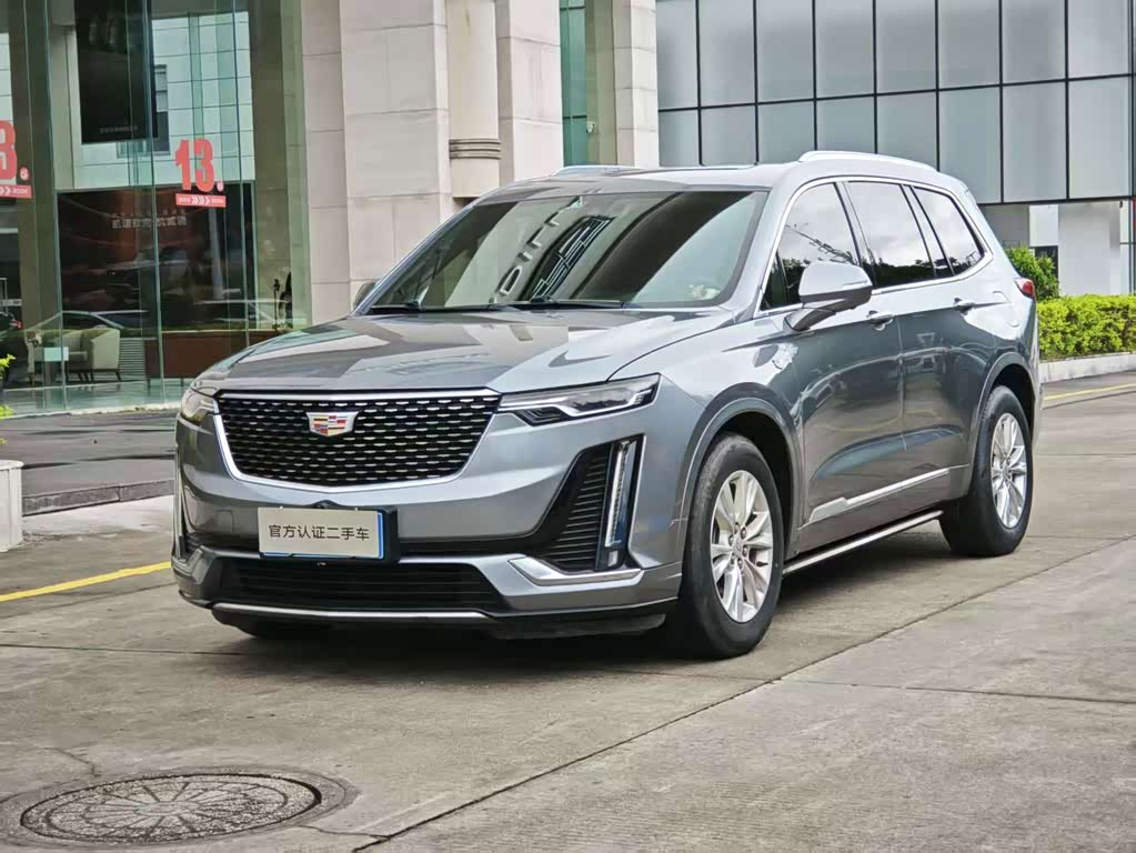 Cadillac XT6