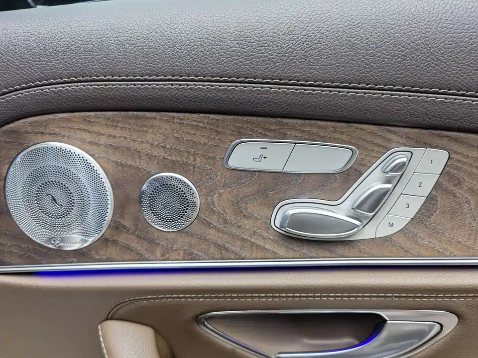 Mercedes-Benz E-class Mercedes-Benz E-class