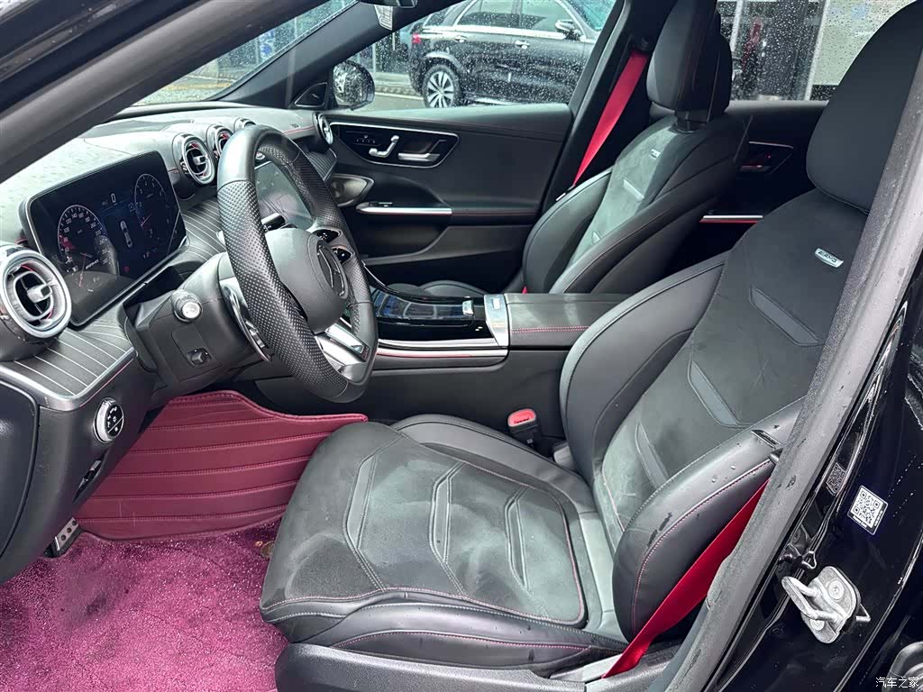 Mercedes-Benz C-Class, 2025 11