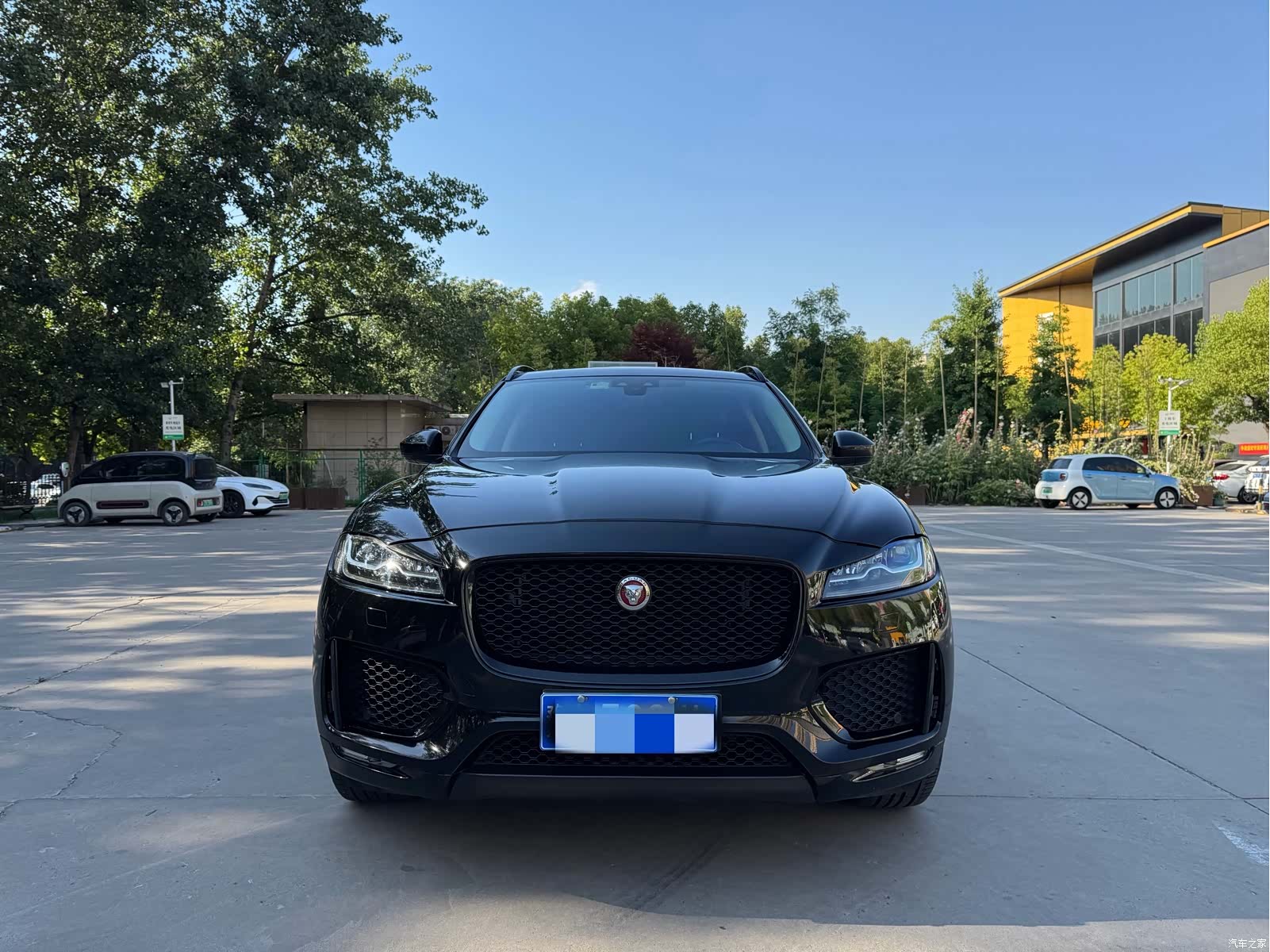 Jaguar F-PACE, 2018 4