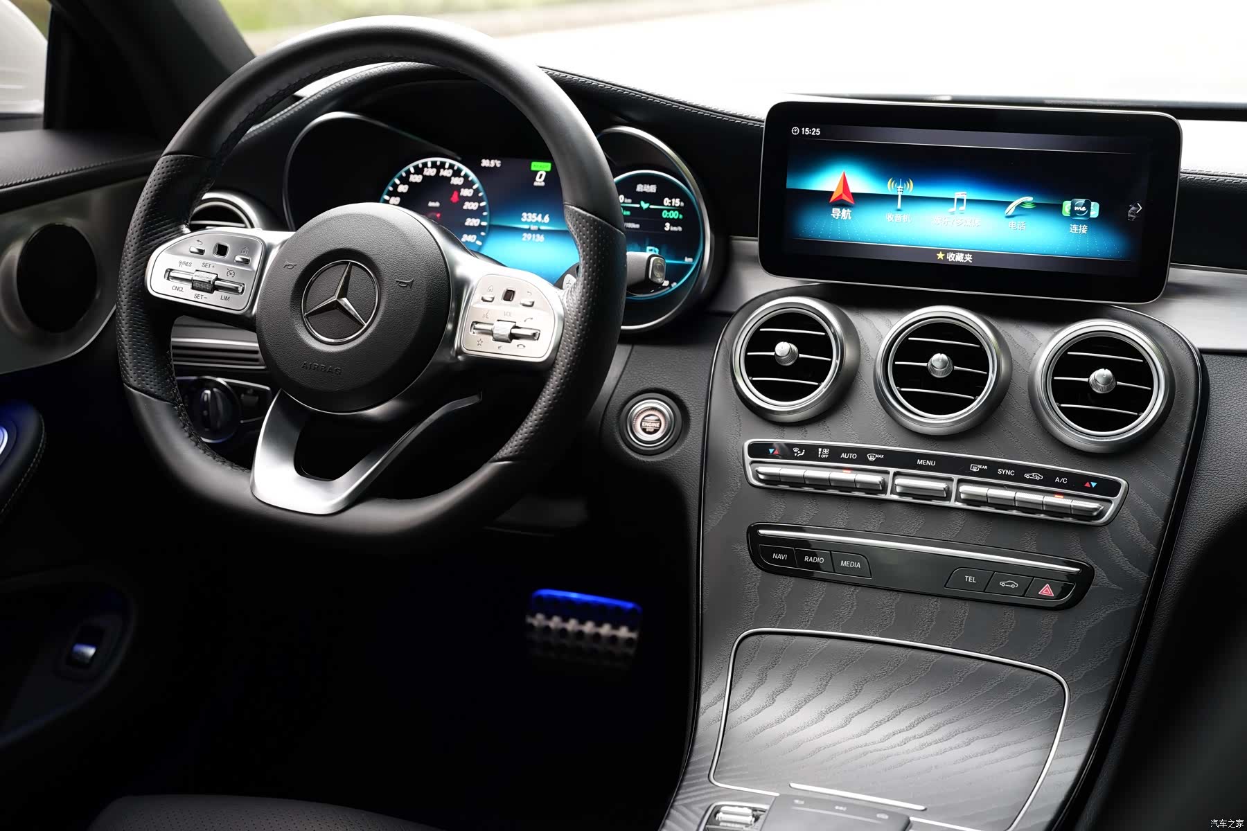 Mercedes-Benz C-Class, 2019 21