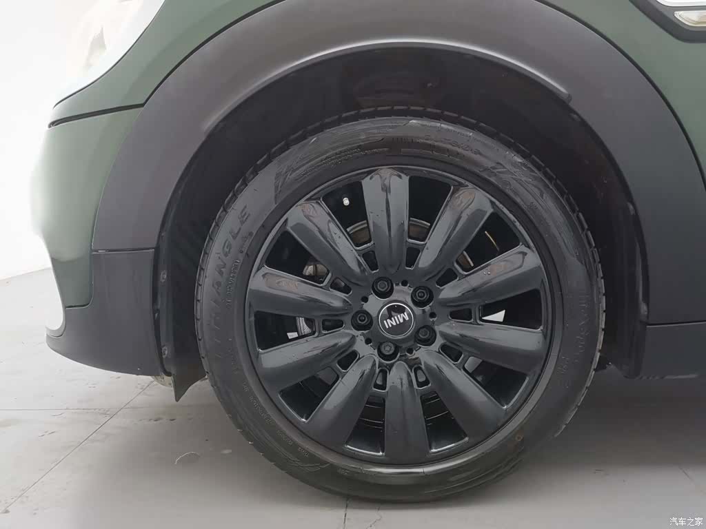 Mini Countryman, 2018 17