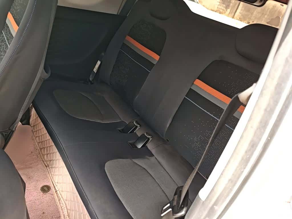 Wuling MINIEV, 2020 17