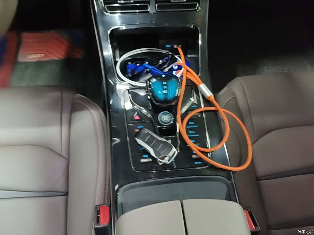 BYD Han, 2023 14