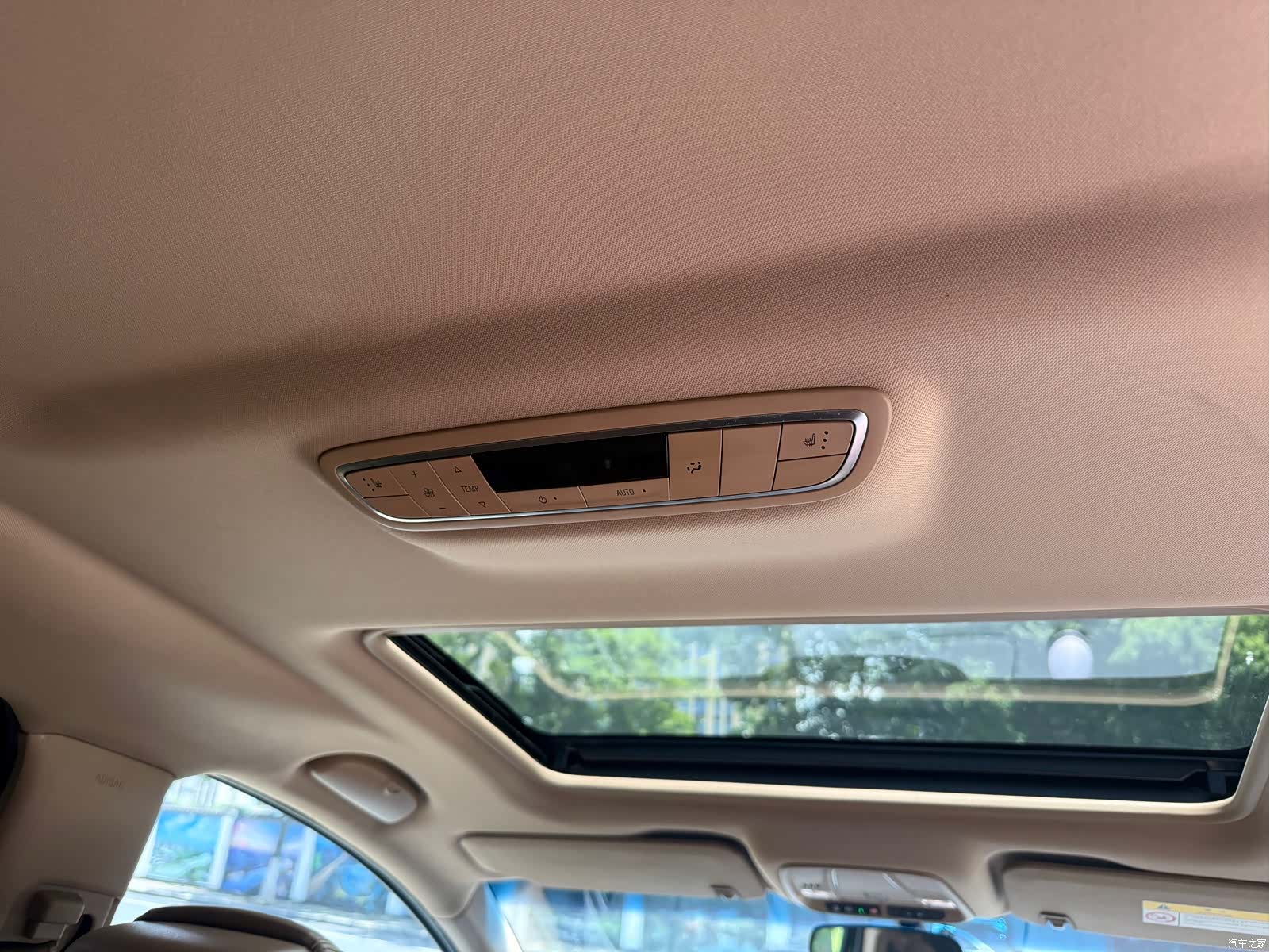 Buick GL8, 2018 11