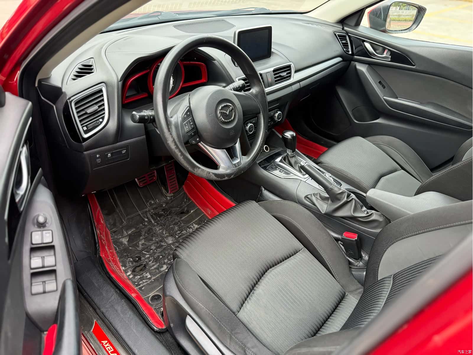 Mazda Mazda3, 2014 4