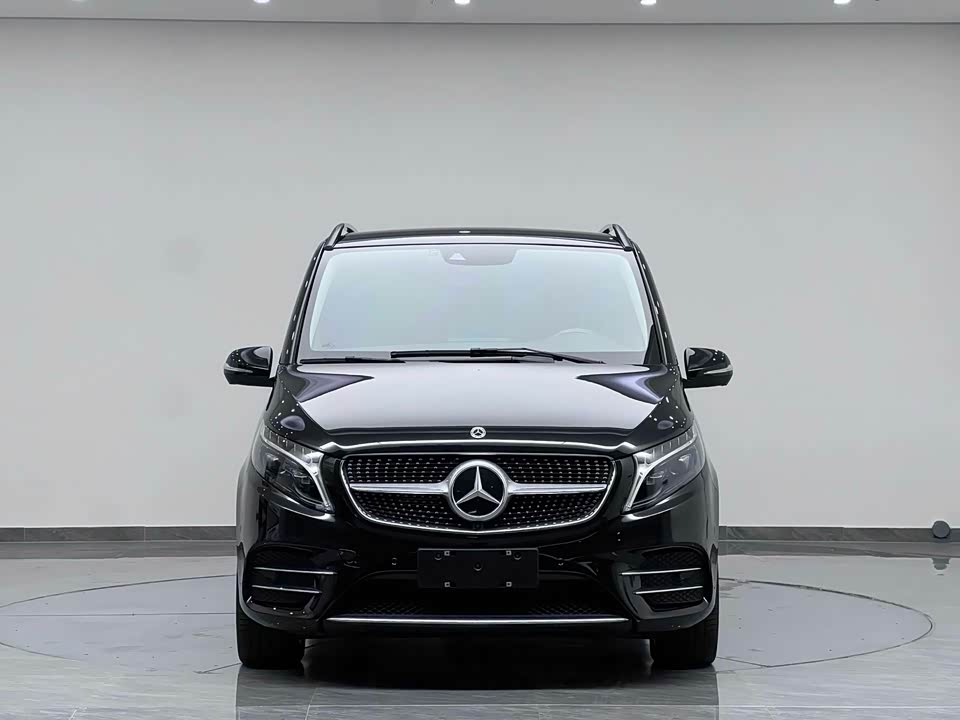 Mercedes-Benz V-class