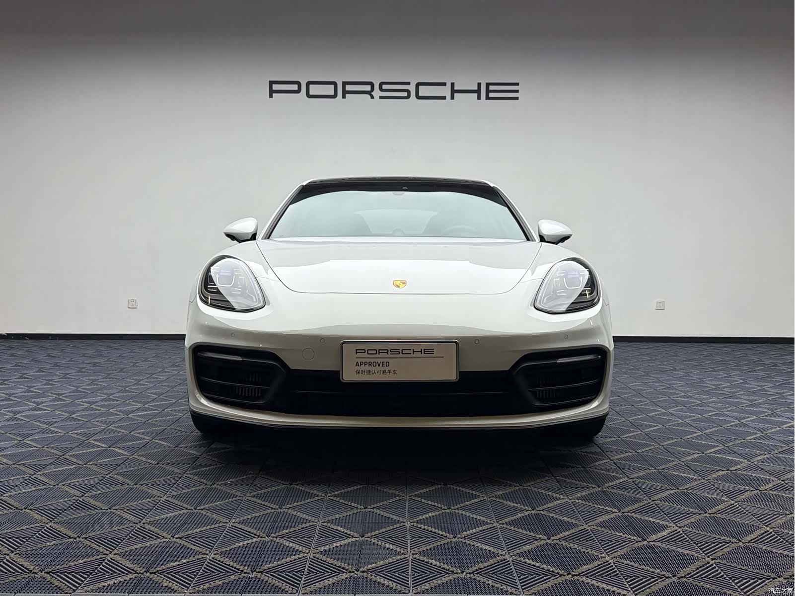 Porsche Panamera, 2022 7