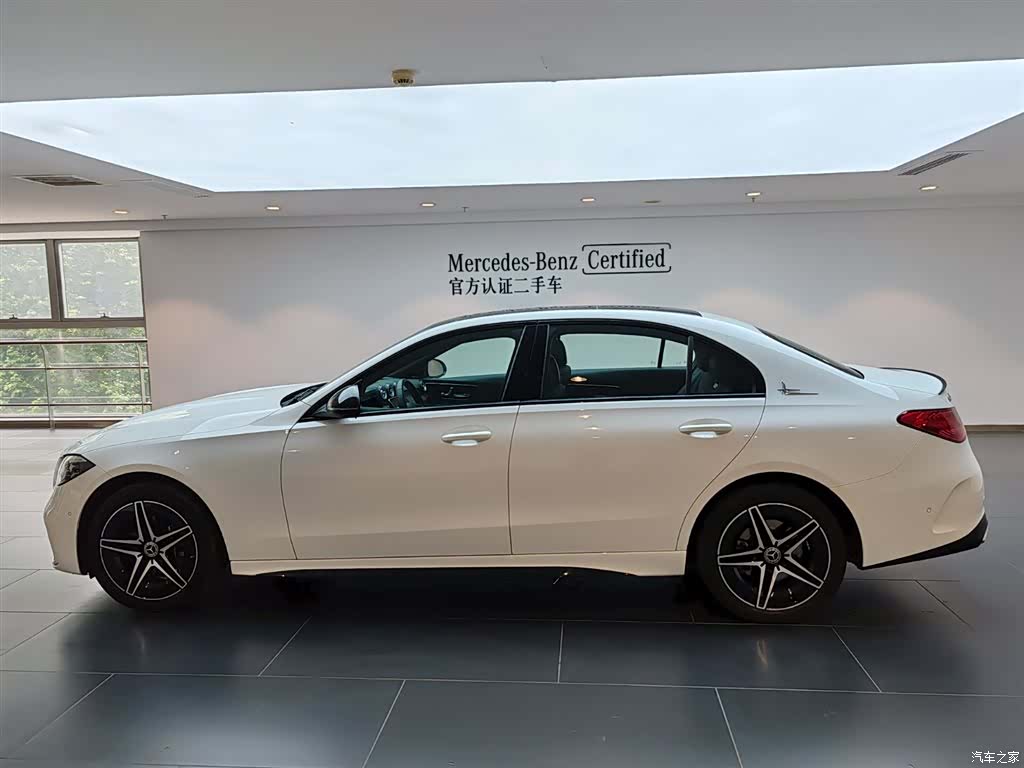 Mercedes-Benz C-Class, 2024 7