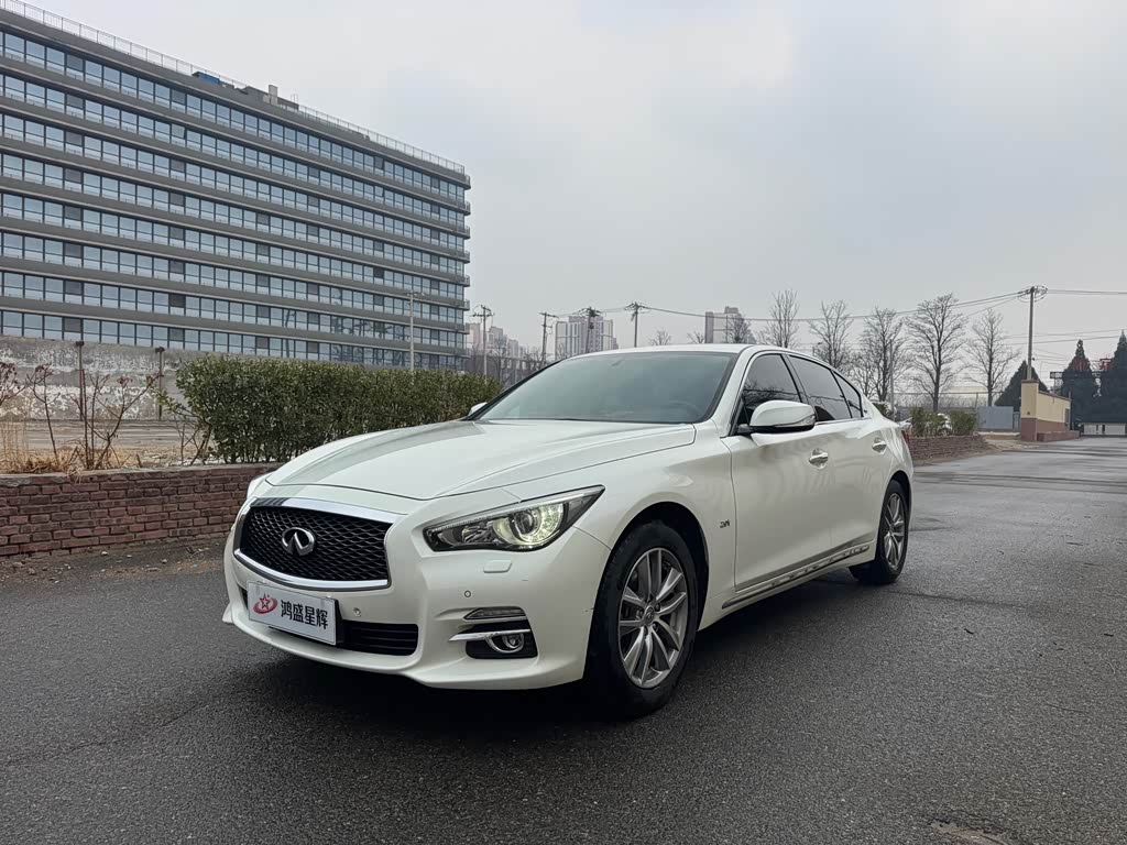 Infiniti Q50L 2015 2.0T Enjoy
