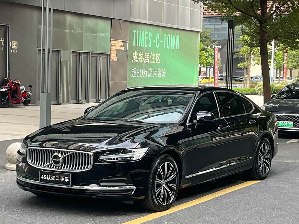 Volvo S90