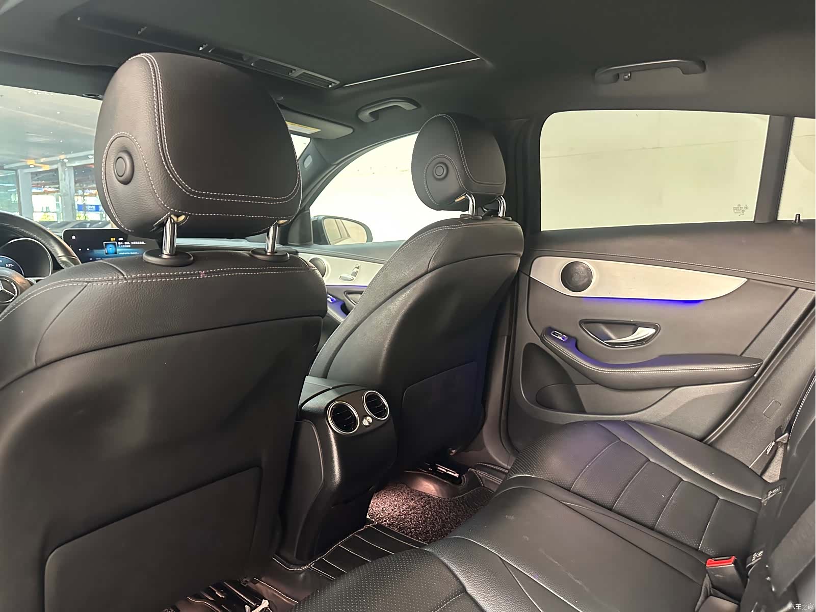 Mercedes-Benz GLC, 2020 12