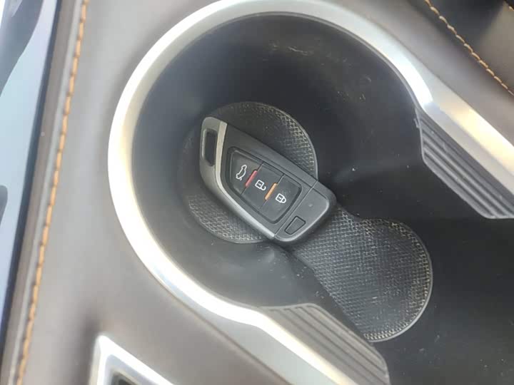 Changan CS35PLUS 2018 1.6L АКПП chang lian ban guo V